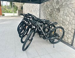 Luxtalay Khanom Hotel