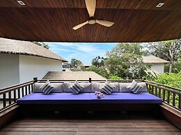 Luxtalay Khanom Hotel