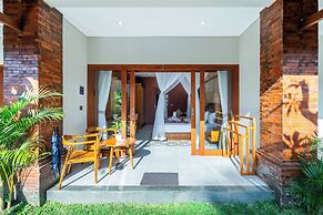 PURI ANDONG VILLAS