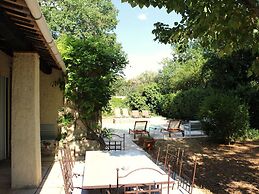 Beautiful House With Large Garden