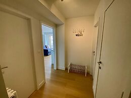 Cozy Apartment With a top Location