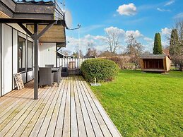 6 Person Holiday Home in Sydals