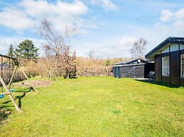 6 Person Holiday Home in Sydals