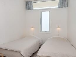 6 Person Holiday Home on a Holiday Park in Glesborg
