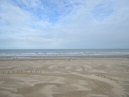 Trianon 401 4A Apartment With sea View