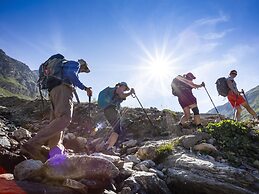Beautiful Residence With Spa in Cozy Samoens