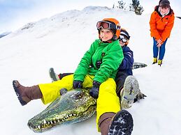 Beautiful Residence With Spa in Cozy Samoens