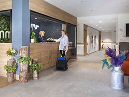 Beautiful Residence With Spa in Cozy Samoens