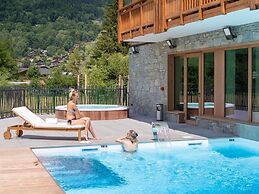 Beautiful Residence With Spa in Cozy Samoens