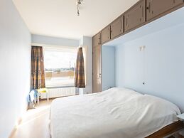 Attractive Apartment Near the Beach