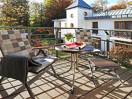 Apartment With 1 Bedroom and Balcony