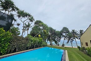 South Point Villa - Whole Villa (Sleeps 6)