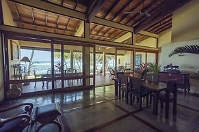 South Point Villa - Whole Villa (Sleeps 6)
