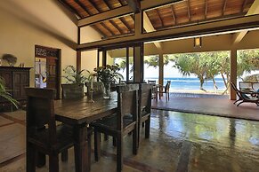 South Point Villa - Whole Villa (Sleeps 6)