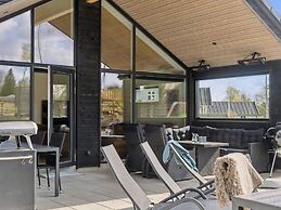 5 Star Holiday Home in Dronningmolle