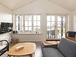 6 Person Holiday Home in Martofte