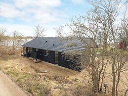 6 Person Holiday Home in Martofte