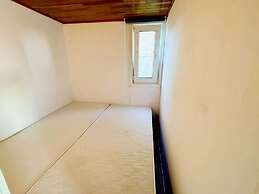 Lovely Holiday Home in Vlaanderen With Garden