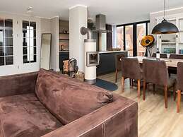 Reethuus Sud Modern Retreat