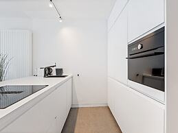 Apartment Close to the Seafront