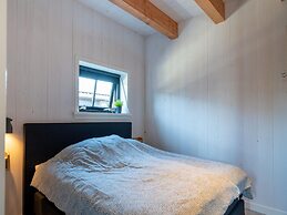 Sauna & Hot Tub Coastal Escape