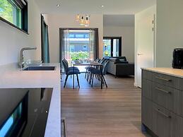 Eco-friendly Villa With Terrace and Garden