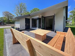 Eco-friendly Villa With Terrace and Garden