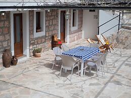 Casa Pastrovici del Mare