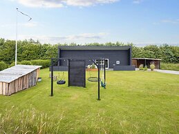 6 Person Holiday Home in Hemmet-by Traum
