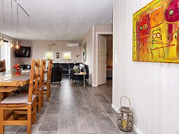 6 Person Holiday Home in Hemmet-by Traum