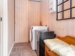 6 Person Holiday Home in Hemmet-by Traum