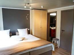 Charming Cottage With Pool in Houffalize