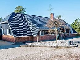 5 Star Holiday Home in Blavand