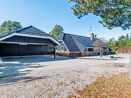 5 Star Holiday Home in Blavand
