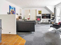 5 Star Holiday Home in Blavand