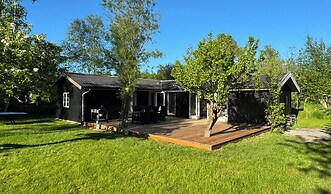 Big Renovated Cottage With Soul and Love