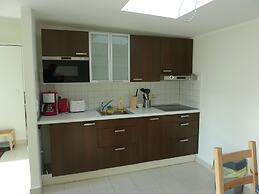 Modernly Furnished Holiday Home Near the Beach