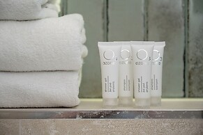 Apartment With Mezzanine by Renters