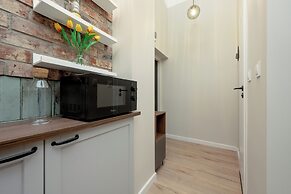 Apartment With Mezzanine by Renters