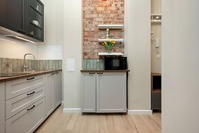 Apartment With Mezzanine by Renters