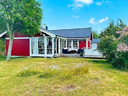 7 Person Holiday Home in Kopingsvik-by Traum