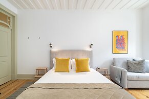 Lisbon's Heartbeat Your Premier Address