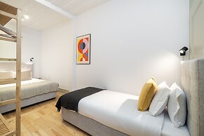 Lisbon's Heartbeat Your Premier Address