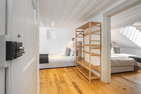 Lisbon's Heartbeat Your Premier Address