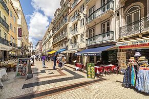 Lisbon's Heartbeat Your Premier Address