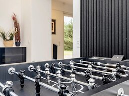 4 Star Holiday Home in Vaeggerlose