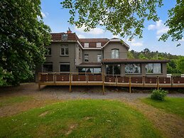 Spacious Villa Near Barvaux