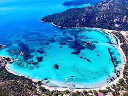 Majestic Villa in Lecci With Garden