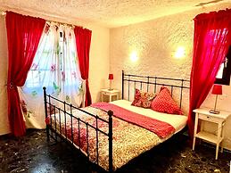 Majestic Villa in Lecci With Garden