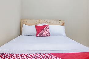 SPOT ON 93871 Tanah Abang Residence 22